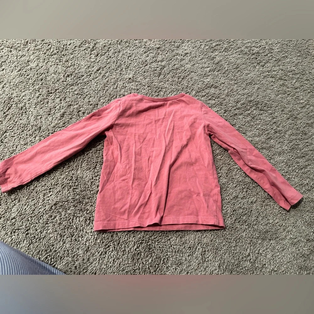 Girl long sleeve top. - Picture 3 of 3